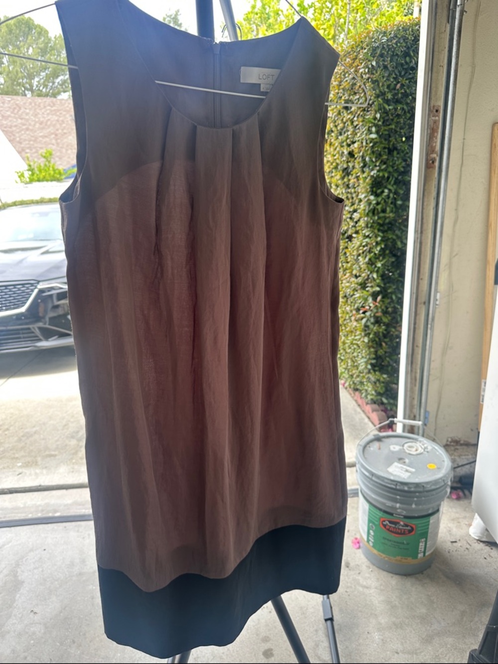 LOFT Brown and Black Sleeveless Shift Dress